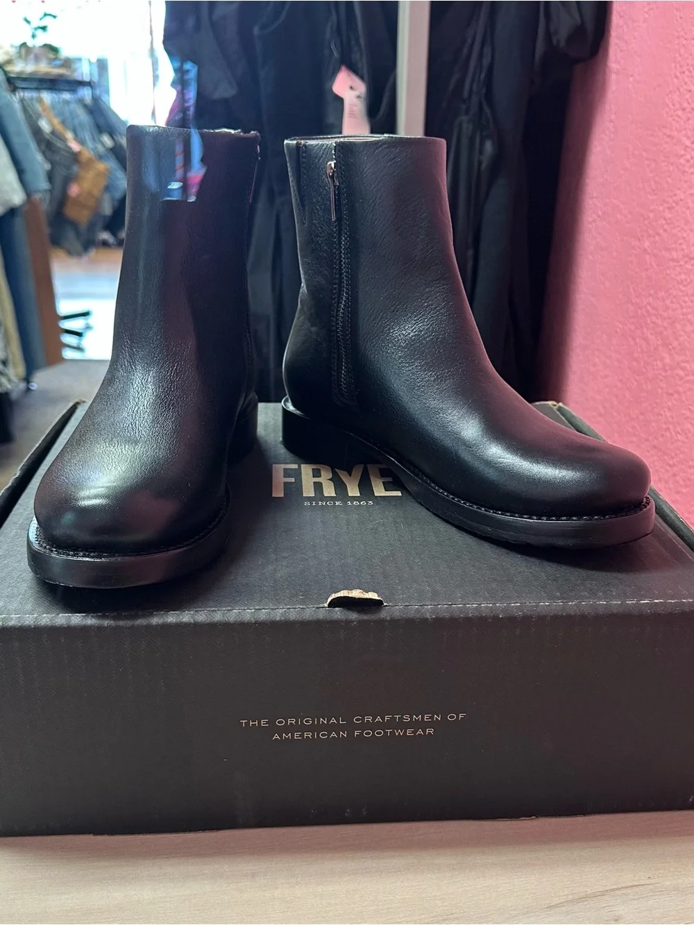 FRYE Veronica Chelsea Black Leather Zip Ankle Boots